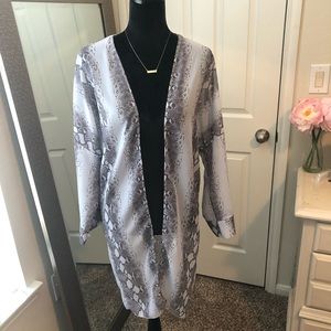 Grey and White Kimono